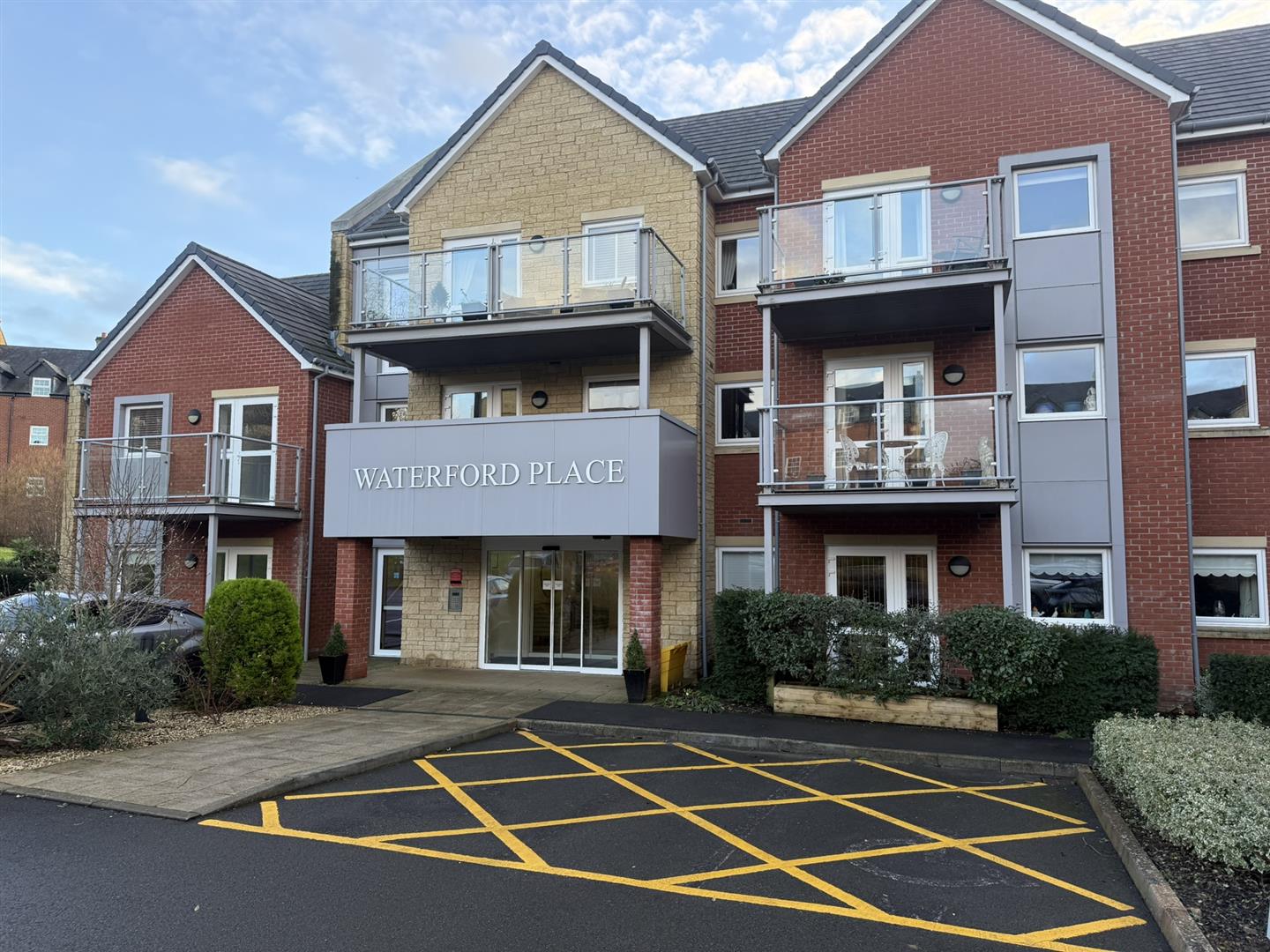  Waterford Place, Westmead Lane, 